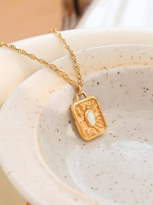 The Harmon Necklace