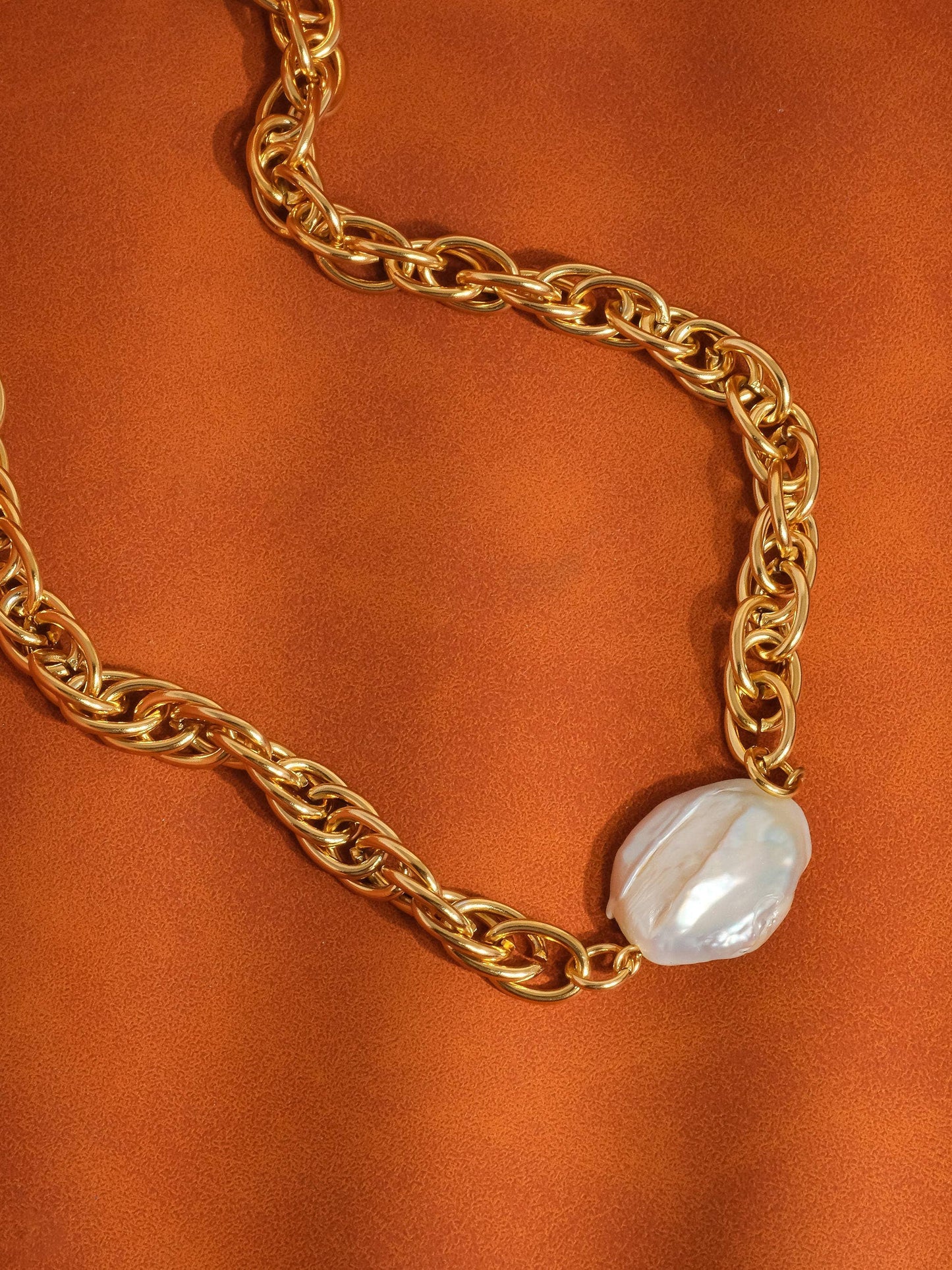 The Logan Necklace