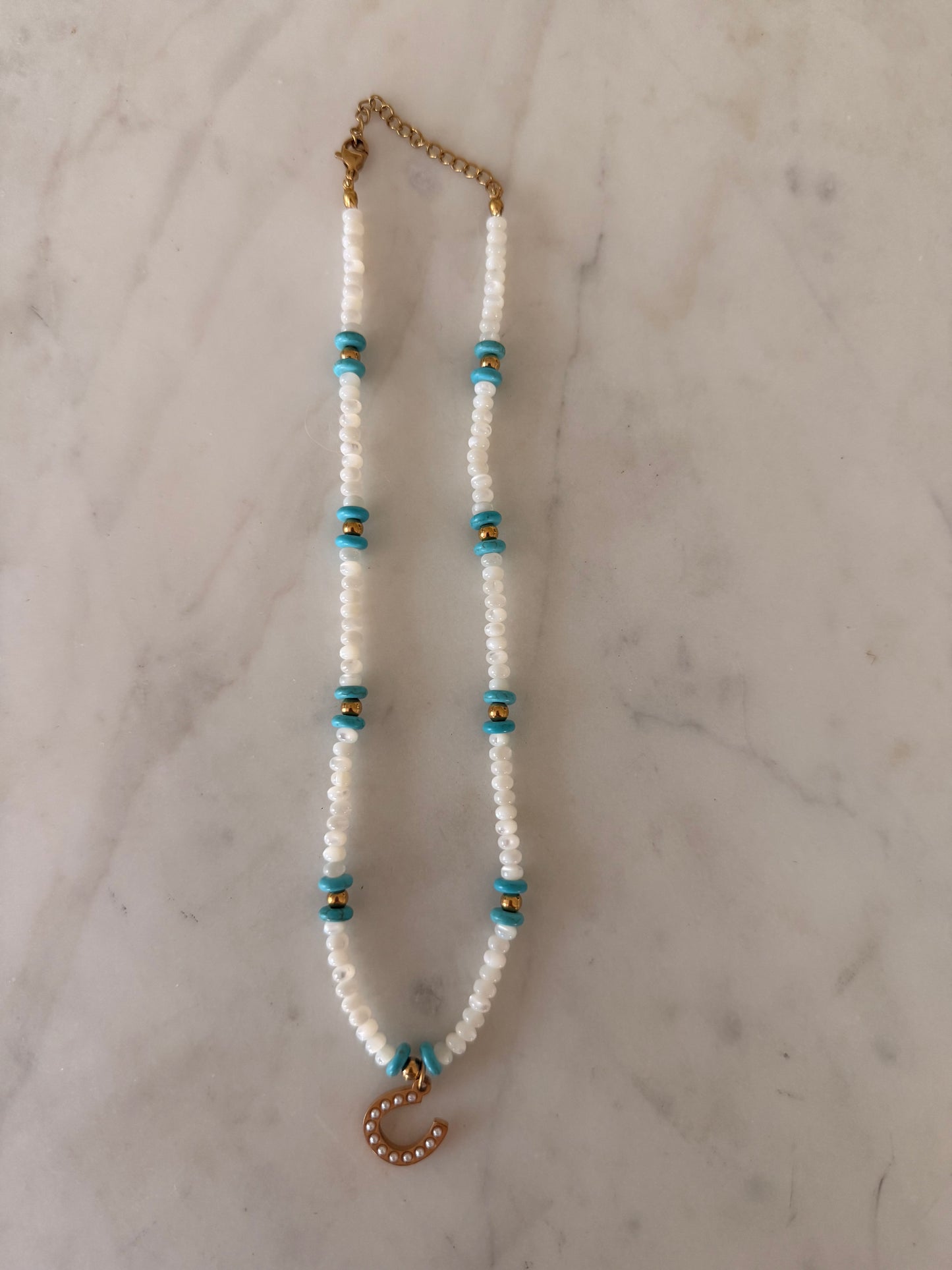 The Horseshoe Choker