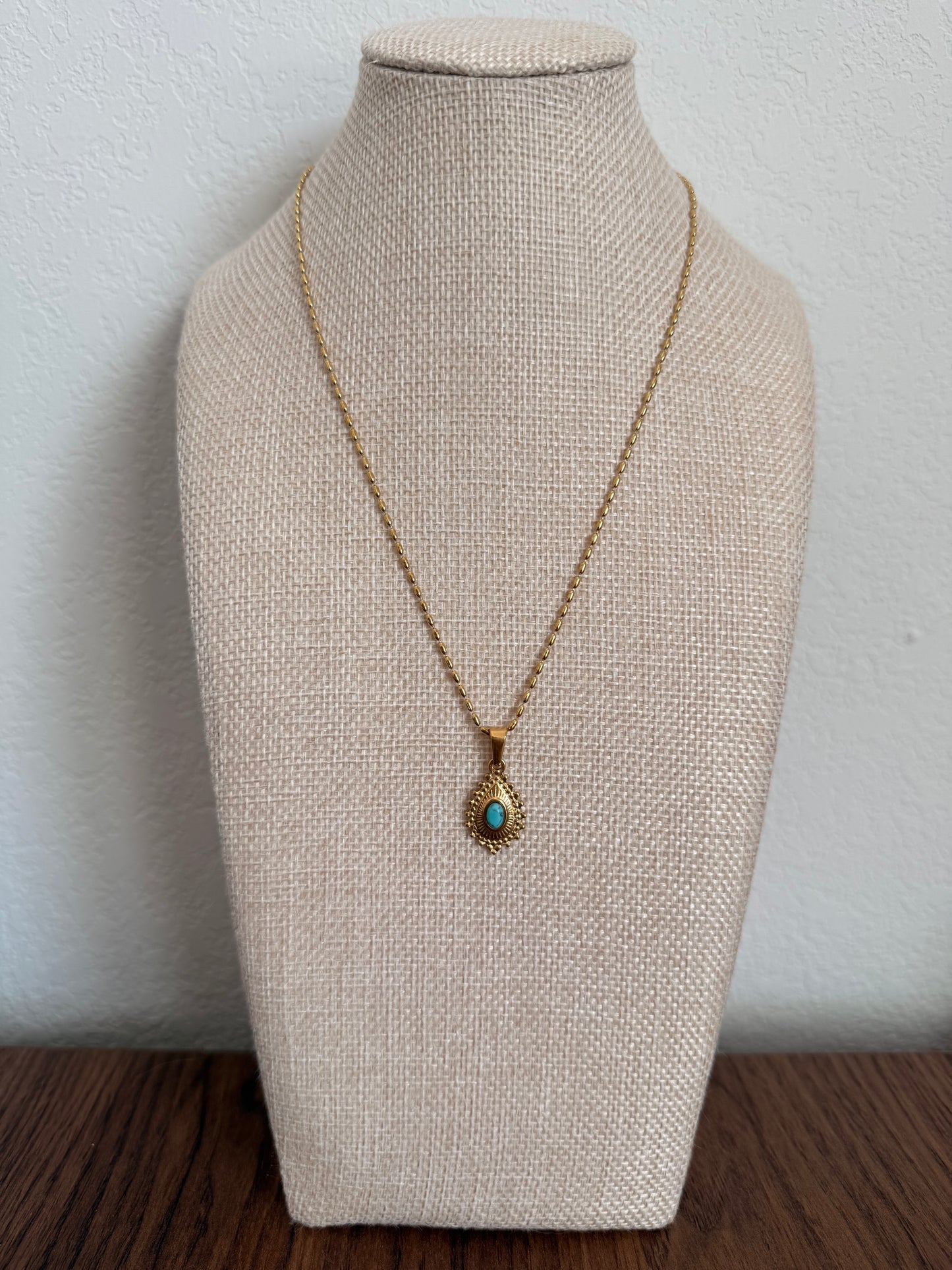 The Iris Necklace