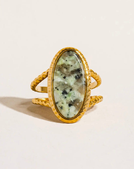 Ash Ring