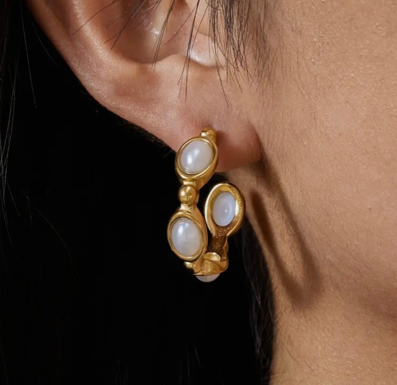 The Ariana Hoops